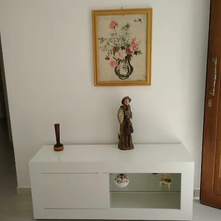Casa Rinuccia كازاميتْشيولا تيرمي