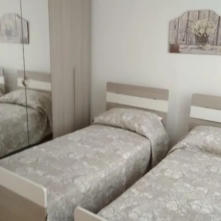 Casa Rinuccia كازاميتْشيولا تيرمي