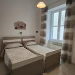 Casa Rinuccia Tatil Evi